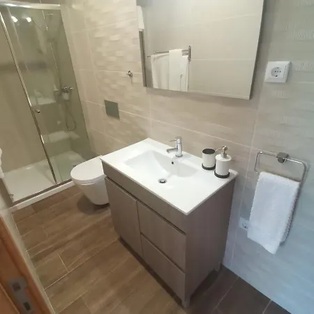 Sousa Horizonte - Louredo 公寓 *