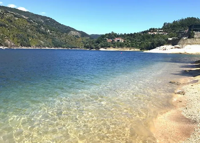 Sousa Horizonte - Louredo 비에이라도미노