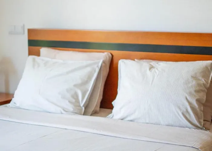 Sousa Horizonte - Louredo 비에이라도미노